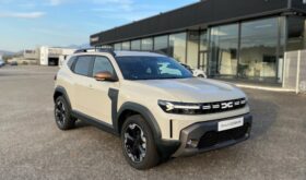 DACIA DUSTER EN FINITION EXTREME HYBRID 140 CH 4X2 1.6L SCE